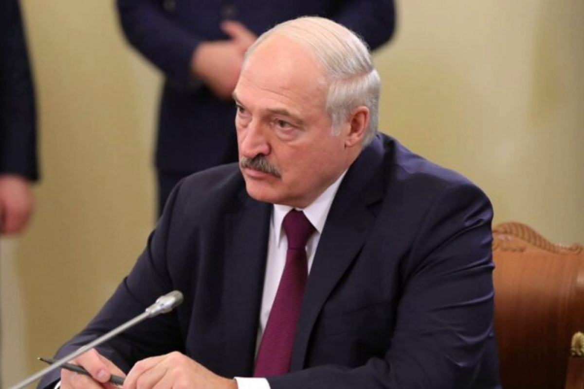 ​Лукашенко созвал Совбез и снова упомянул Украину: "Никто никого там не ждет"