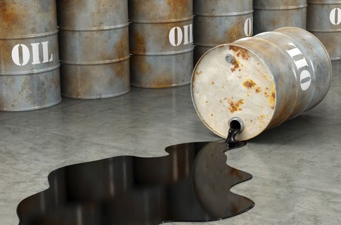 В Ливии пожаром уничтожено 800 тыс. баррелей нефти