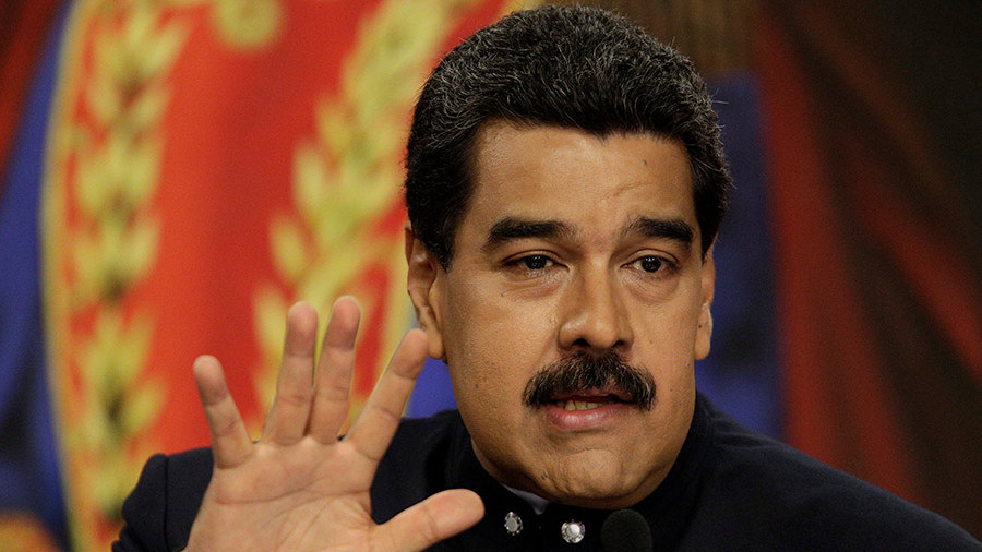 А почему же на "скрепные" рублики не перешел, товарищ Мадуро?.. Стало известно, какую валюту при расчетах за нефть предпочли власти Венесуэлы вместо доллара