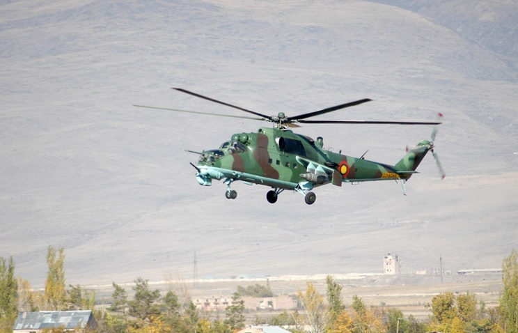 Минобороны Азербайджана: наши военные сбили армянский боевой вертолет 