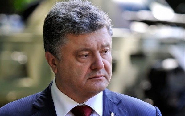 Порошенко поехал в ОАЭ на два дня