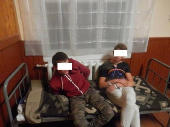 На Закарпатье пьяные подростки напали на пост Пограничной службы - есть пострадавший: опубликовано фото несовершеннолетних злоумышленников