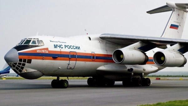 Военный самолет Ил-76 МЧС РФ, вполне возможно, мог приземлиться на одном из заброшенных аэропортов – СМИ