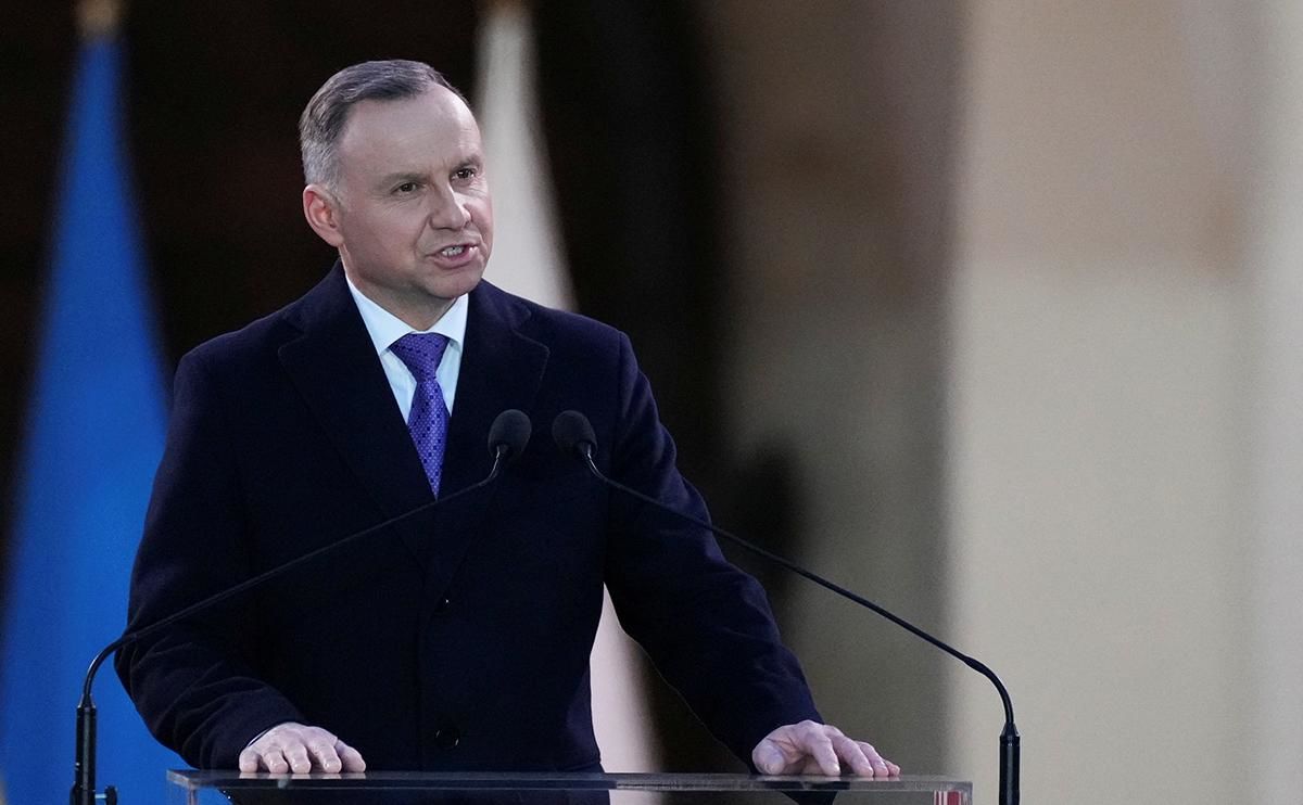 "Нужно пристрелить", - Дуда сравнил Россию с "диким зверем, пожирающим человека"
