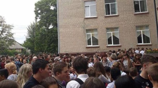 Эпидемия газовых атак в школах Украины: в Харькове распылили неизвестное вещество - детей увозят скорые