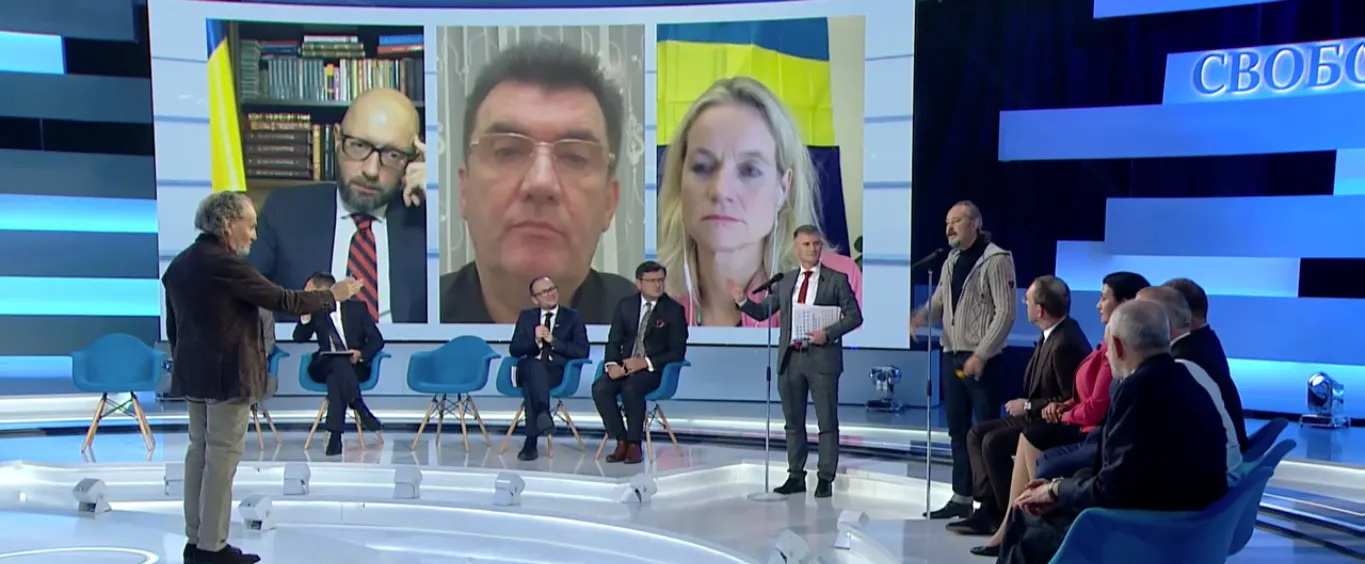 Скандал в эфире у Шустера между судьей КСУ и главой НАПК: "Это риторика 1937 года"