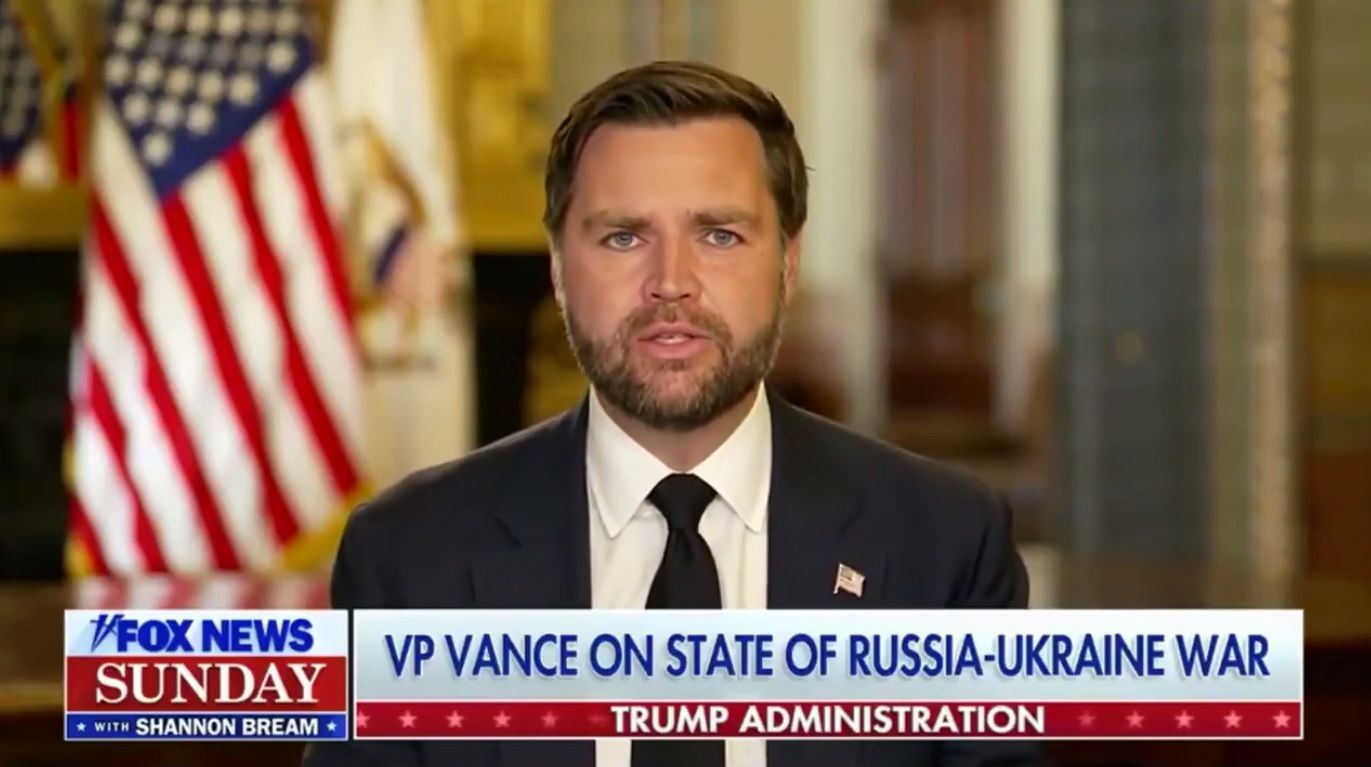 Вэнс про "Томагавки" для Украины: "Россиянам нужно проснуться и принять реальность"