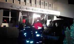 Подробности пожара в ночном клубе Львова: разгоряченные алкоголем посетители нападали на спасателей, одного еле спасли от расправы толпы