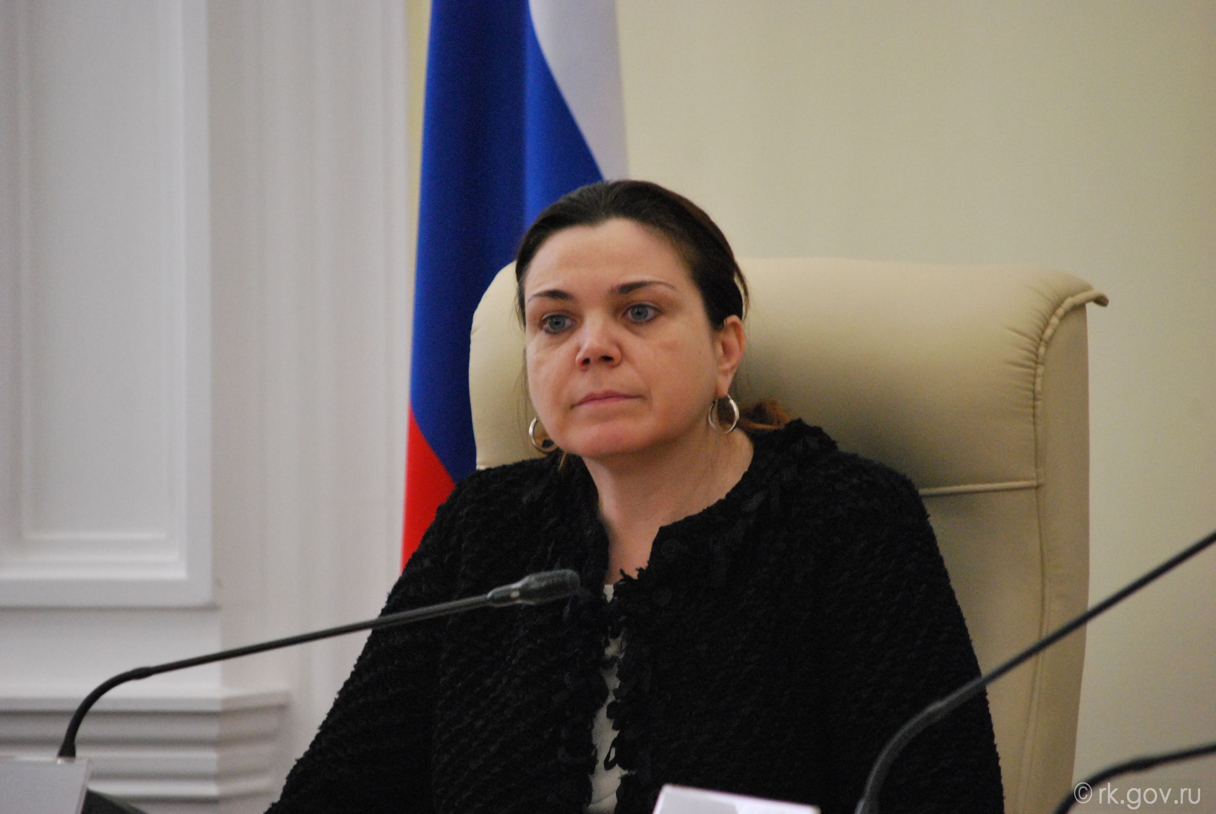 Как крысы с корабля: вице-премьер Крыма ушла в отставку 