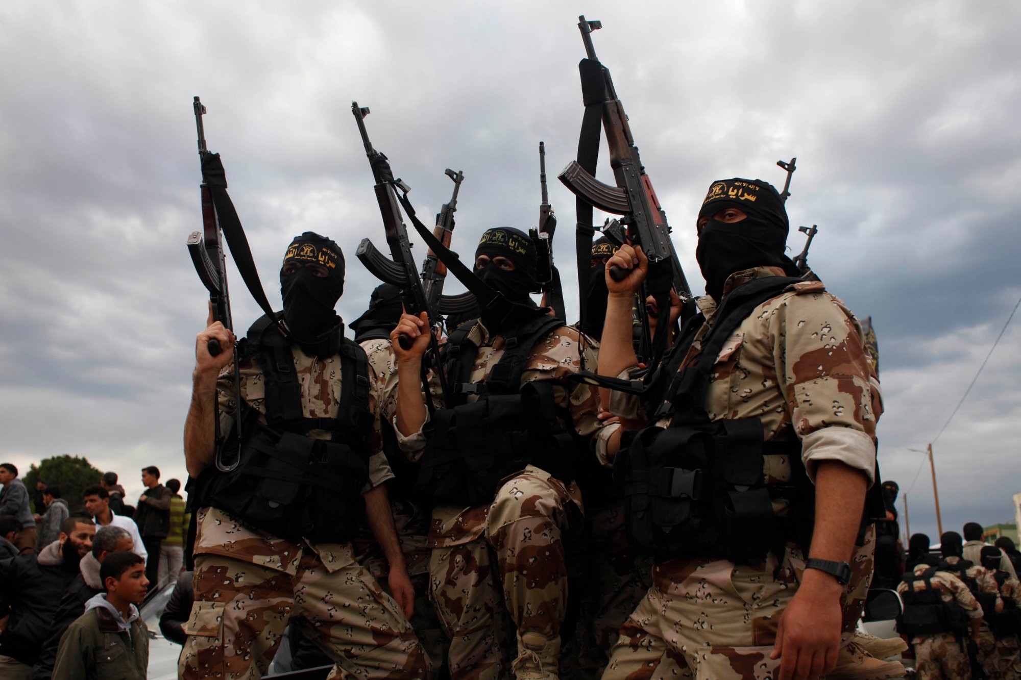 ​Минус еще один "ихтамнет": ИГИЛ сообщило о ликвидации в Сирии 15 проасадовских солдат, среди которых российский офицер