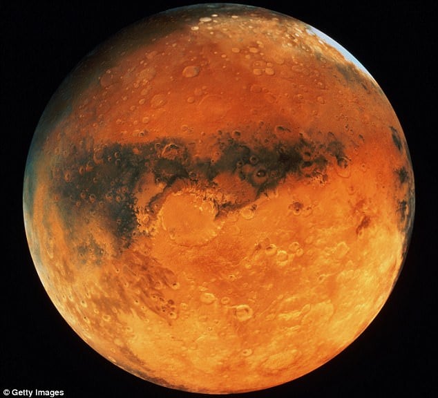 НАСА объявило конкурс на вакансию защитника Земли от пришельцев с шестизначной зарплатой