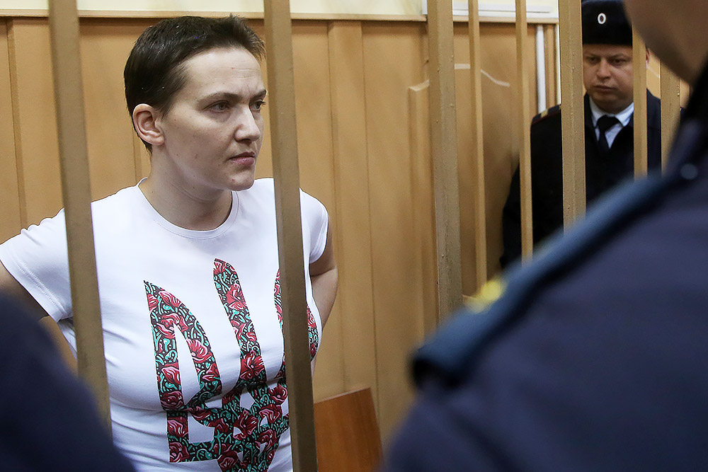 Надежда Савченко в московском суде: мне осточертела ваша брехливая Россия с ее телевидением!
