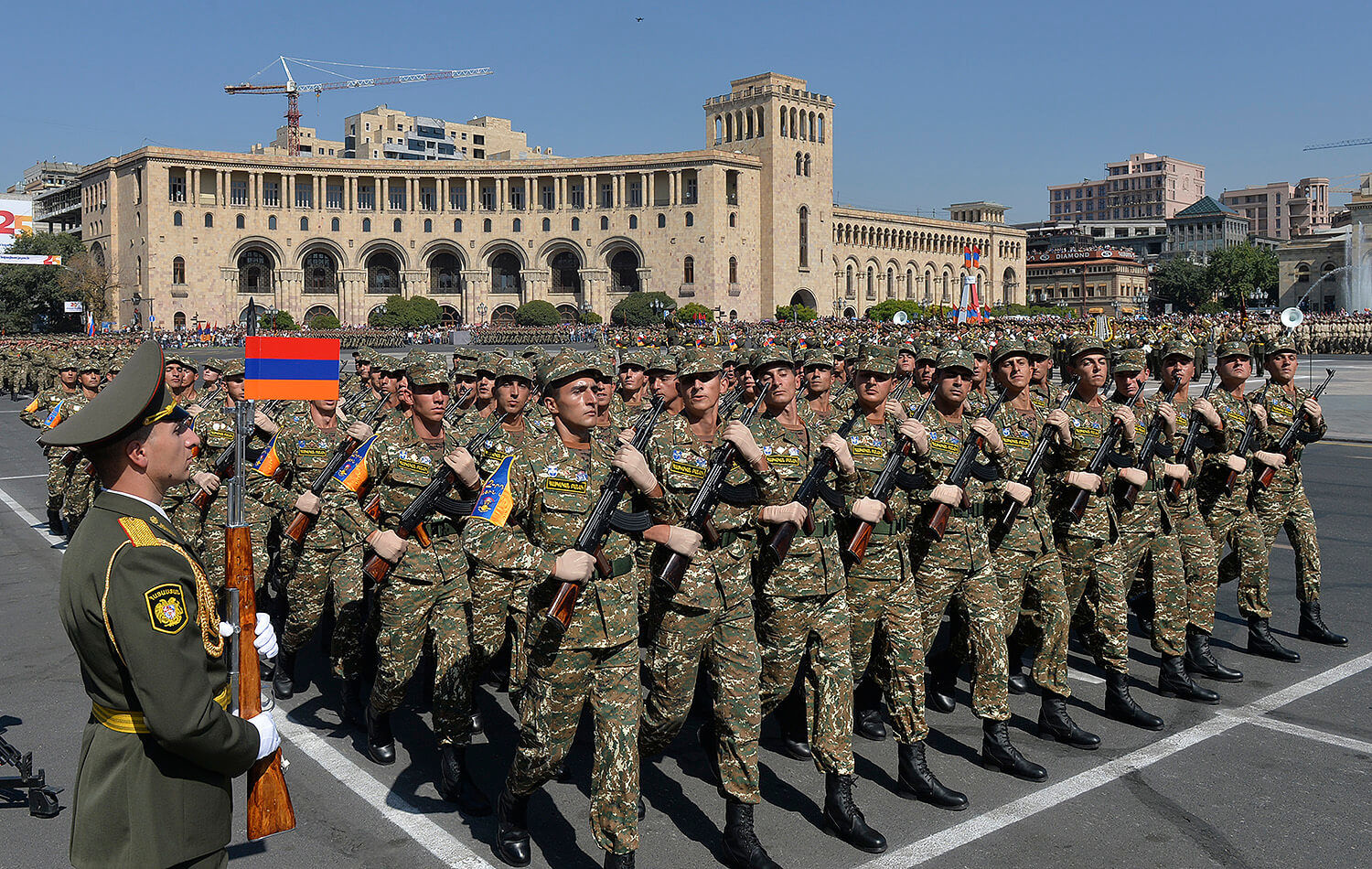 Армения нашла нового поставщика оружия вместо России 