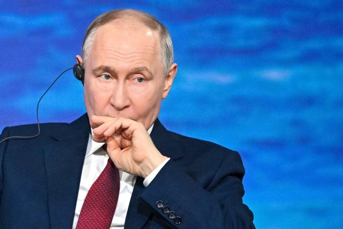 ​Путин отверг предложение Зеленского о встрече и остановке войны: "Работайте, братья"