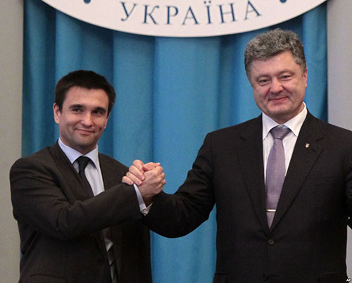 Украина продолжает эффективно противостоять агрессору, в этой борьбе США и ЕС гарантируют колоссальную поддержку Киеву - Нусс 