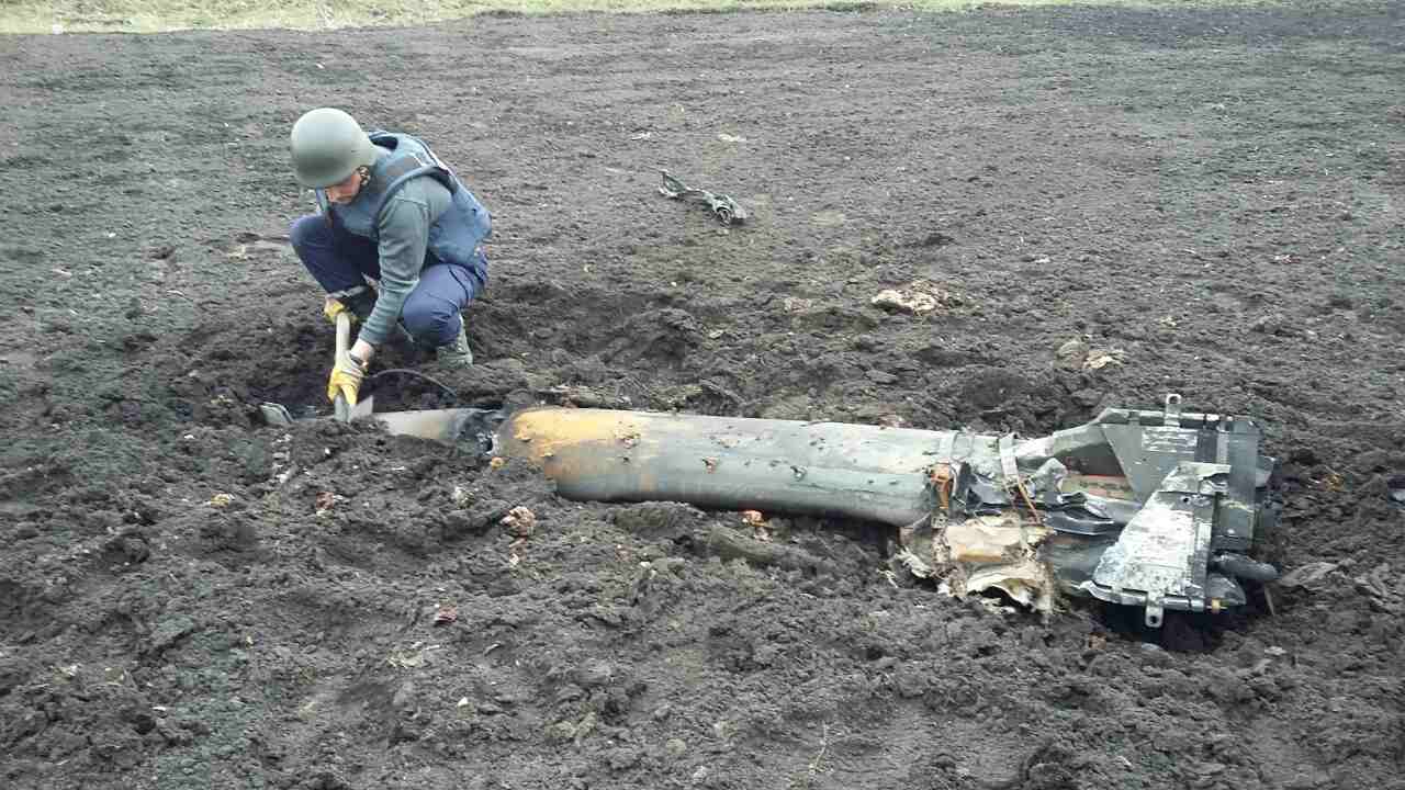 ​Первое расследование взрывов на складе боеприпасов в Балаклее показали интересные результаты - Бутусов озвучил их