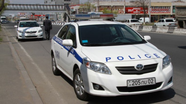 Ужасающий взрыв потряс центр Еревана: в МЧС озвучили первые сведения о жертвах теракта в автобусе