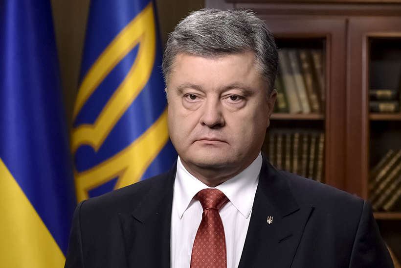 Порошенко приказал вернуть Донбасс