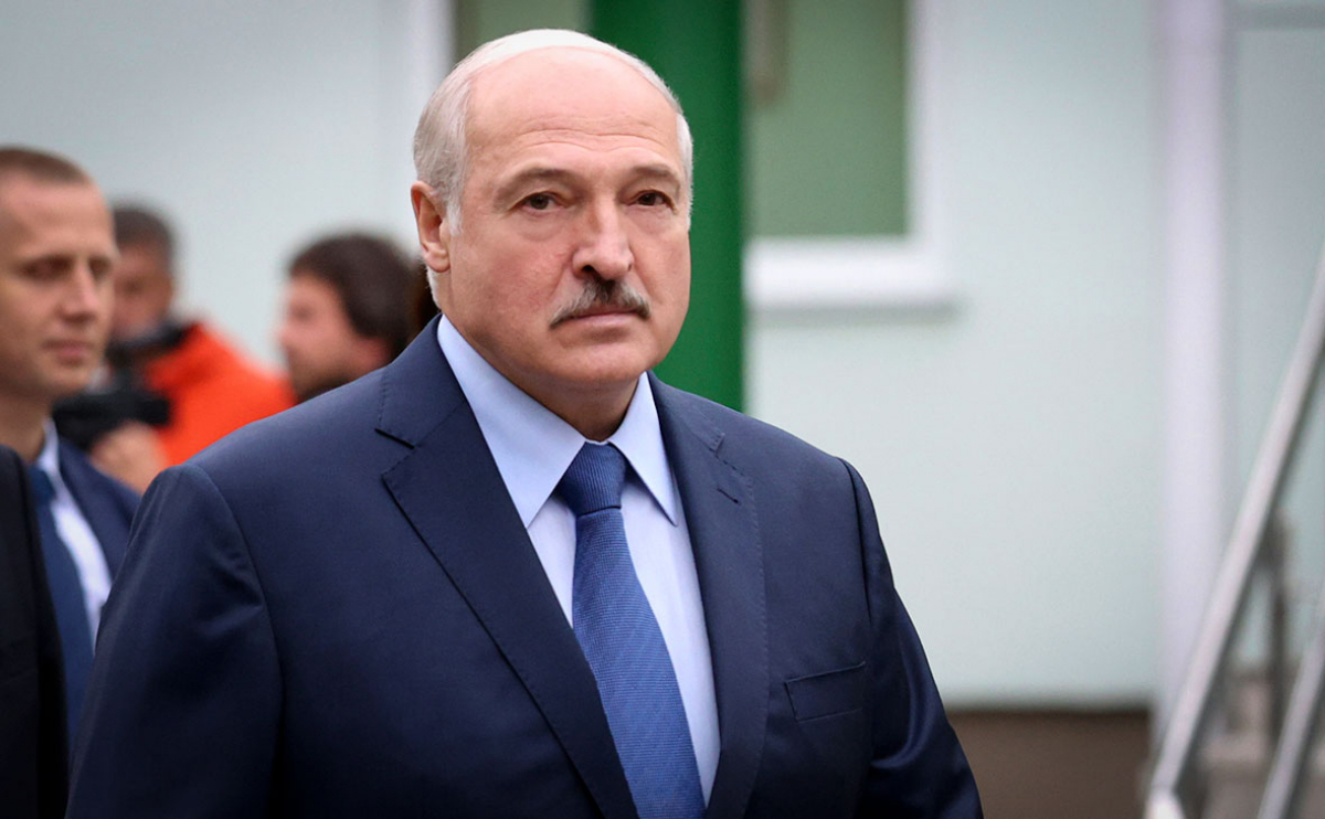 Лукашенко объявило в "розыск" МВД в Беларуси