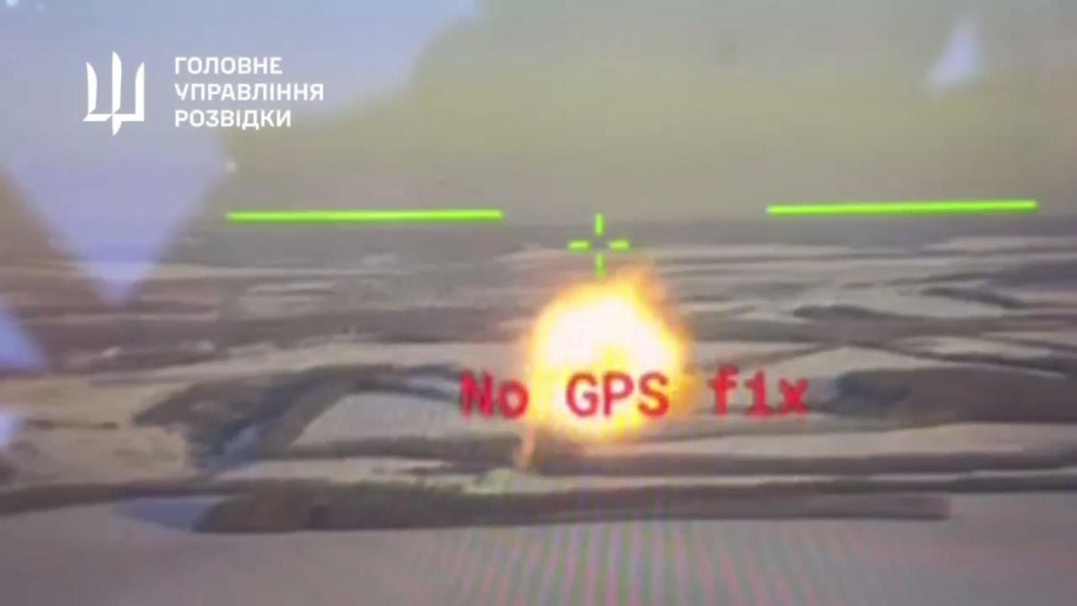 ​В ГУР показали "охоту" на российский "Тор": ценный ЗРК сожжен ударом дрона