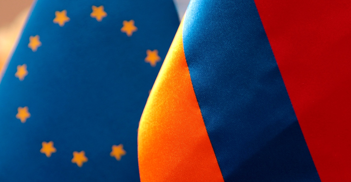 Армения наносит удар по отношениям с Россией: соглашение о расширенном партнерстве с Евросоюзом принято единогласно