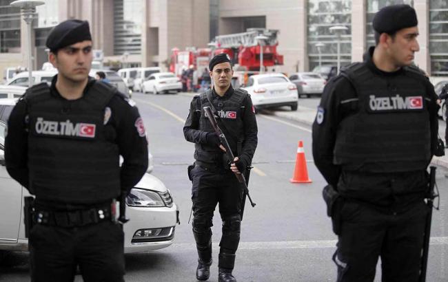 Теракт в Стамбуле: в РФ подтвердили связи задержанных россиян с террористами