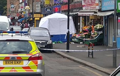 ЧП в Лондоне: неизвестный открыл стрельбу в людном месте