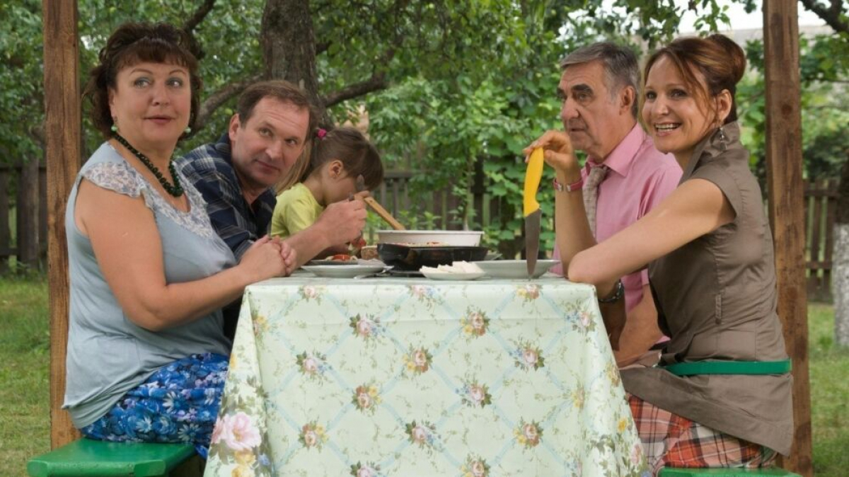 Людмила Артемьева открестилась от сериала "Сваты" и уехала в Германию 