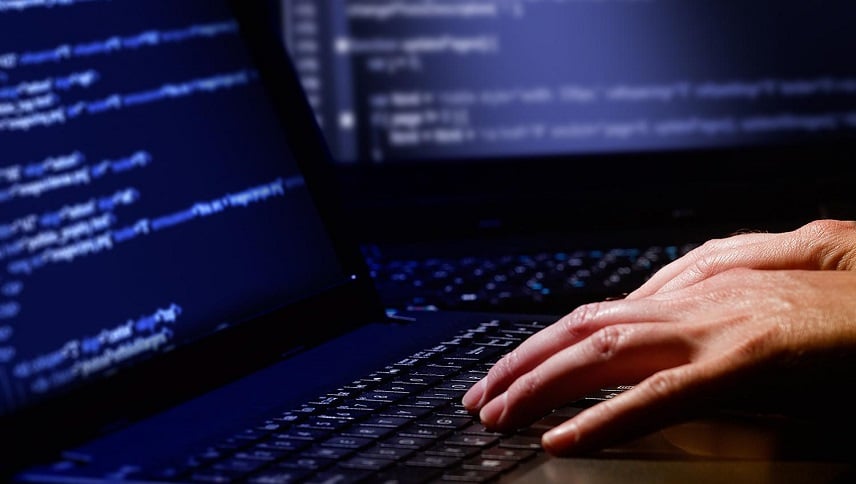 Масштабная кибератака на государственные сайты остановлена: в Кабмине рассказали о подробностях "борьбы" с вирусом Petya