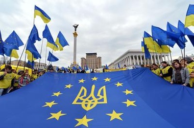 ​У Порошенко ожидают ратификации Ассоциации с ЕС к концу 2015 года