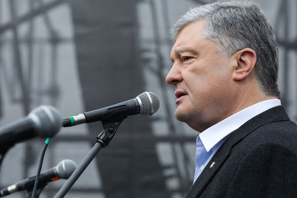 "Спасибо, мой президент!" – украинцы мощно поддержали Порошенко после оглашения результатов экзитполов 