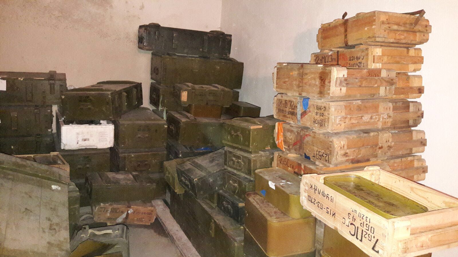 Похищенное из зоны АТО оружие собирались передать столичному криминалитету 
