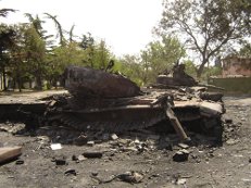 Бой под Старобешево: сожженные танки и БМП в полях