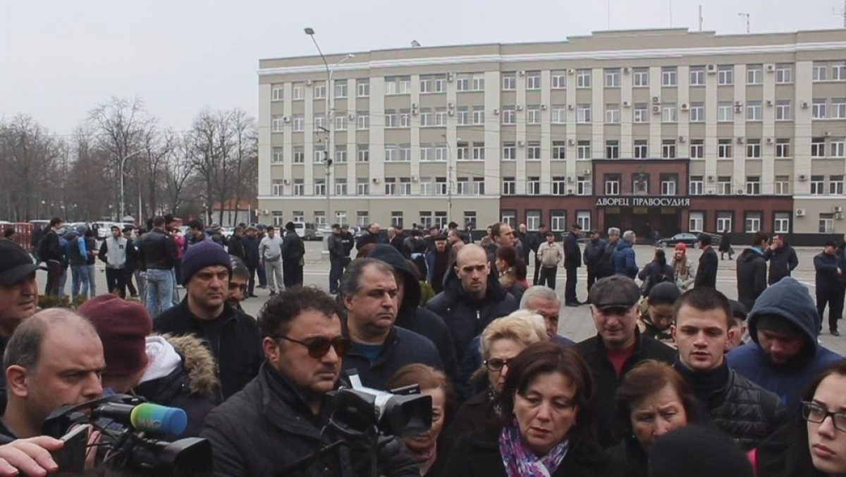 Бунт во Владикавказе: власть отказалась слушать требования митингующих, переговоры провалены