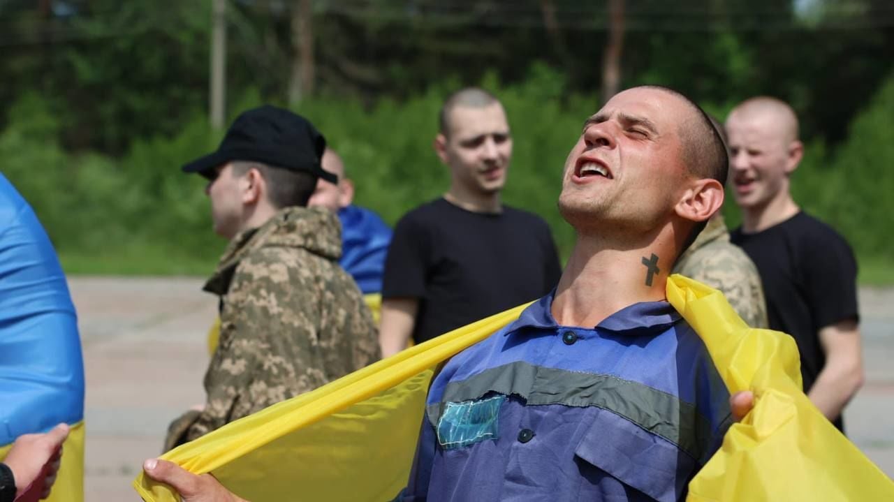 Начался большой обмен, про который договорились в Стамбуле: Зеленский показал первые фото