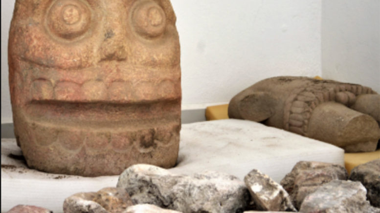 Храм "бескожего" божества Шипе-Тотека: археологи показали невероятные находки из Мексики