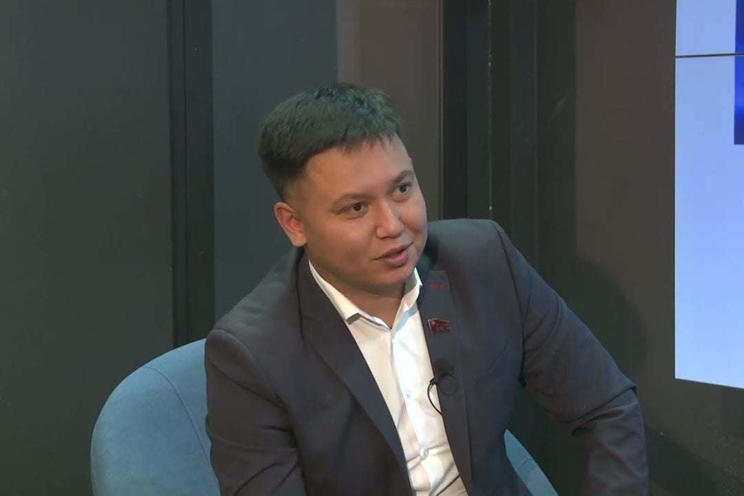 ​В Бурятии депутат предостерег Кремль: “Люди сами заберут то, что им полагается по справедливости”