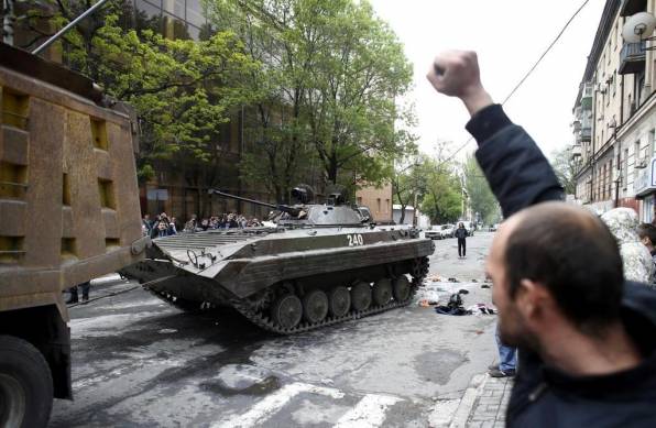 ​Аброськин раскрыл подробности трагических событий 9 мая 2014 года в Мариуполе