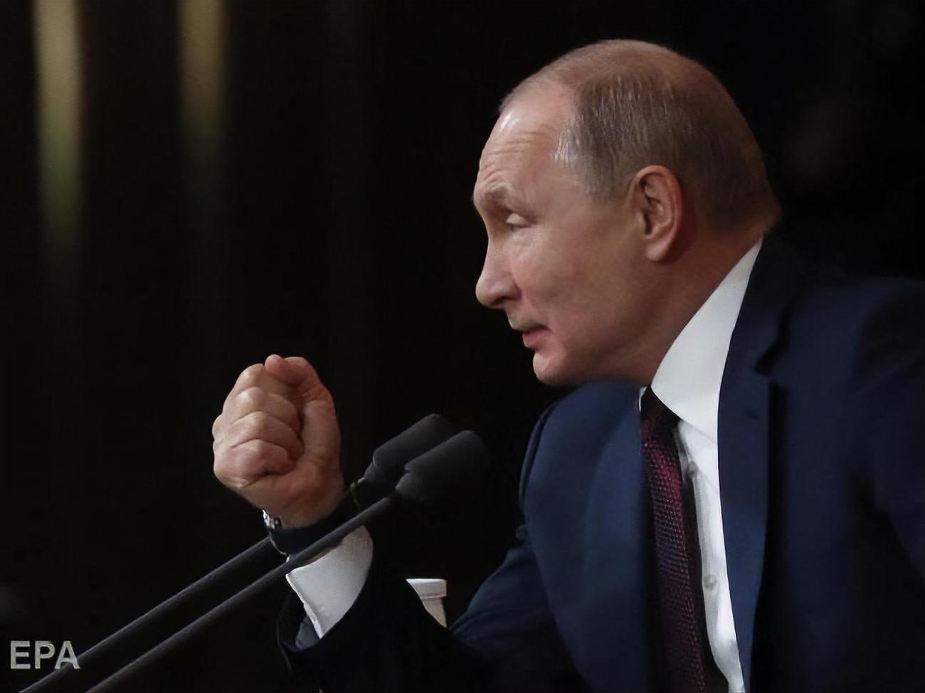 "Придурки, вас бы не было", - Путин раскричался после вопроса о Ленинграде