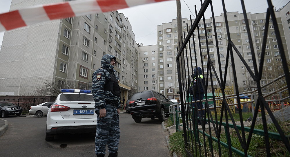 Неизвестный убийца открыл стрельбу на парковке в Москве - от пуль преступника погибли два человека