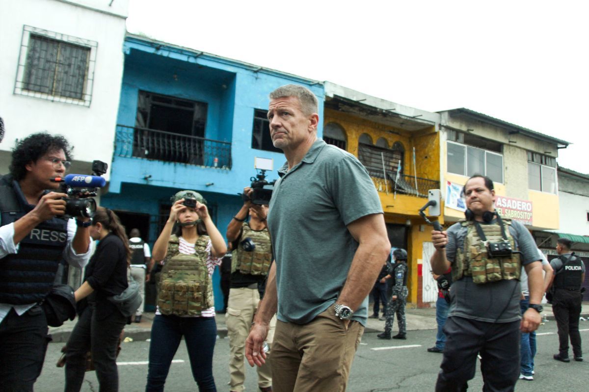 MAGA-бизнесмен, имеющий связи с Кремлем, пытается войти в украинский рынок дронов - Guardian