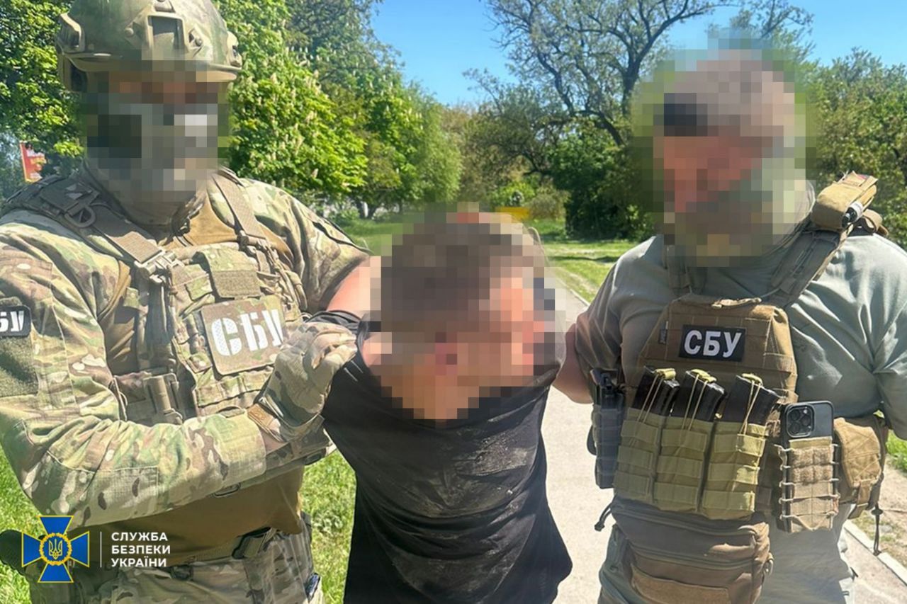Планировал наводить российские ракеты на эшелоны ВСУ: в Кропивницком задержан агент Кремля