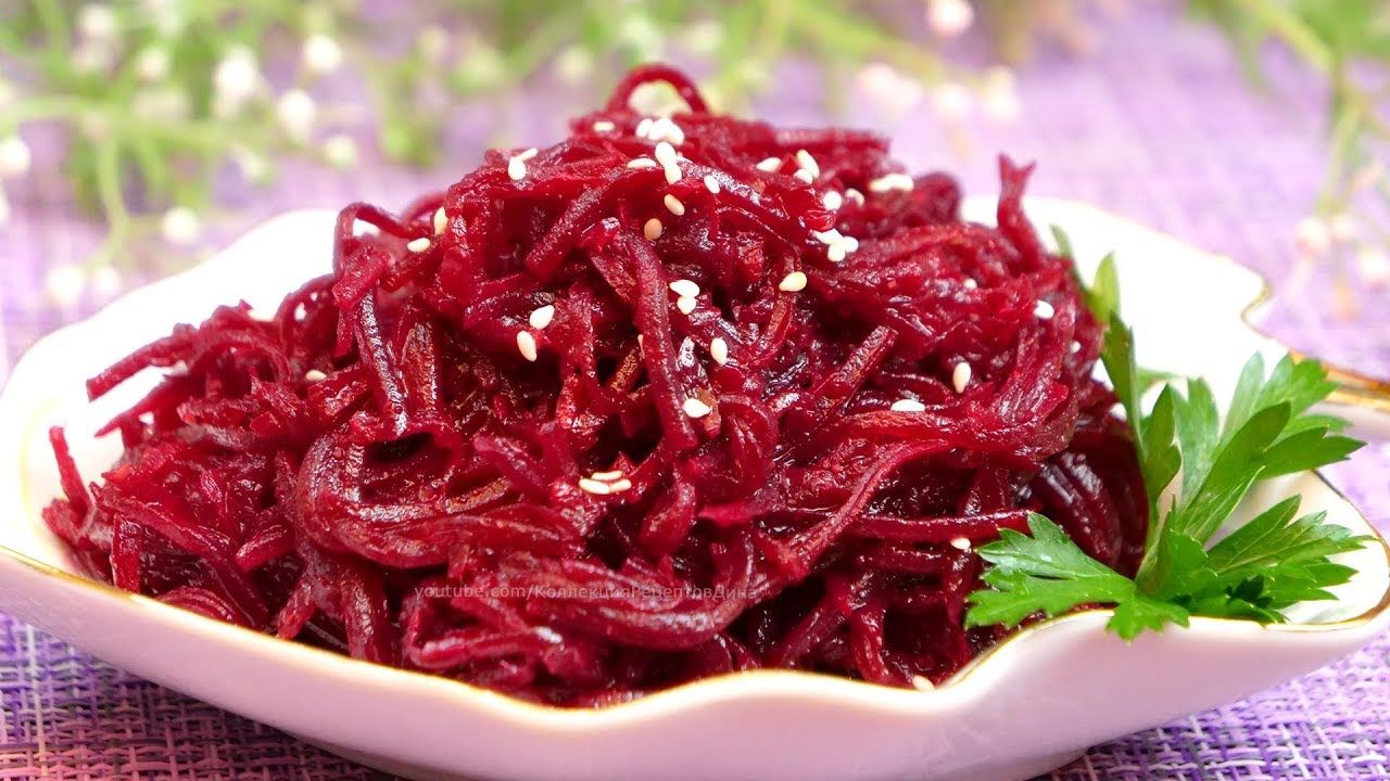 Вкусное и полезное постное блюдо: рецепт свекольно-морковного салата по-корейски