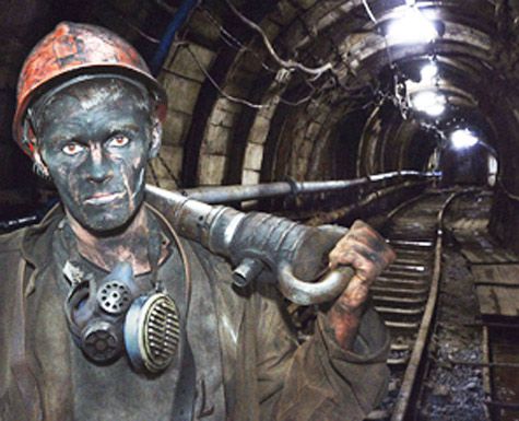 ​Возобновлена добыча угля на шахте Красный Партизан