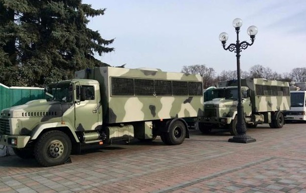 МВД: в Киеве введен особый режим охраны