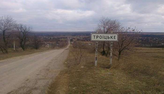 Горе в поселке Троицкое: снаряды оккупантов РФ убили 12-летнего ребенка, его отца и мать - Жебривский
