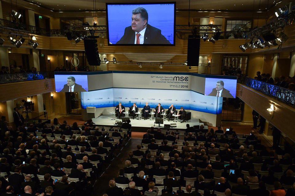 Саакашвили о речи Порошенко в Мюнхене: Президент прав, как только РФ уберется с Донбасса - проблема решится сама собой