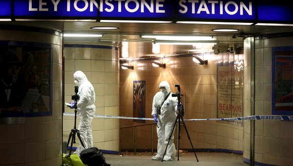 "Это вам за Сирию!": жуткие кадры кровавого теракта в лондонском метро