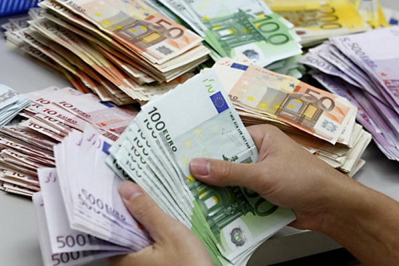 Национальный банк снял суточные ограничения на выдачу средств со счетов украинцев: представители НБУ сделали срочное заявление 