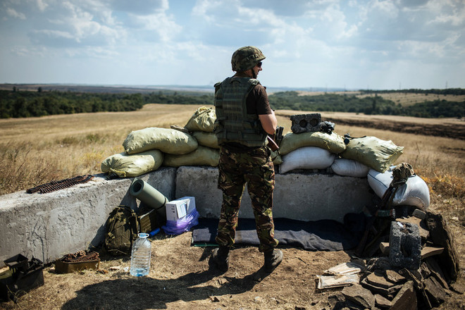 "Мы не виноваты". Киев и ДНР открещиваются от обстрела беженцев под Луганском